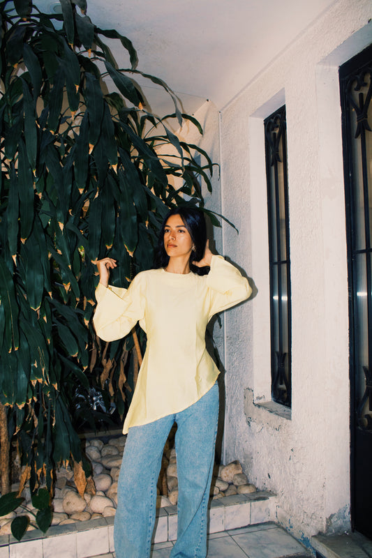 Butter yellow Blossom Top