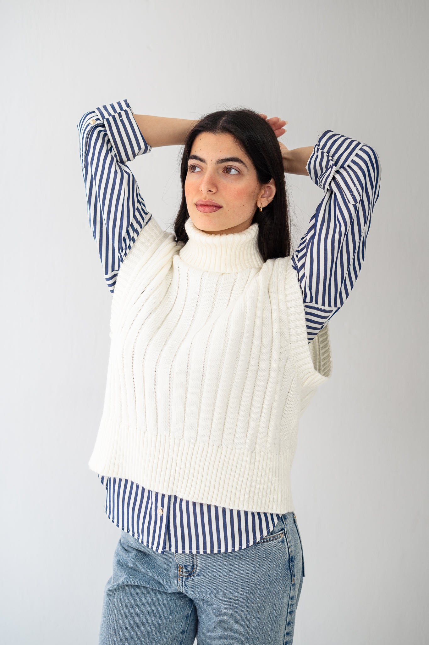 Ecru knit Vest