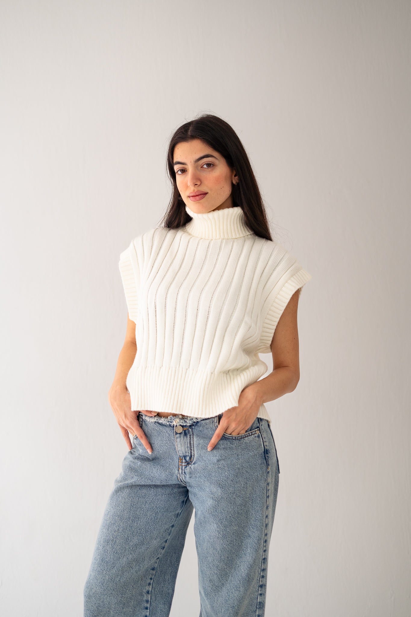 Ecru knit Vest