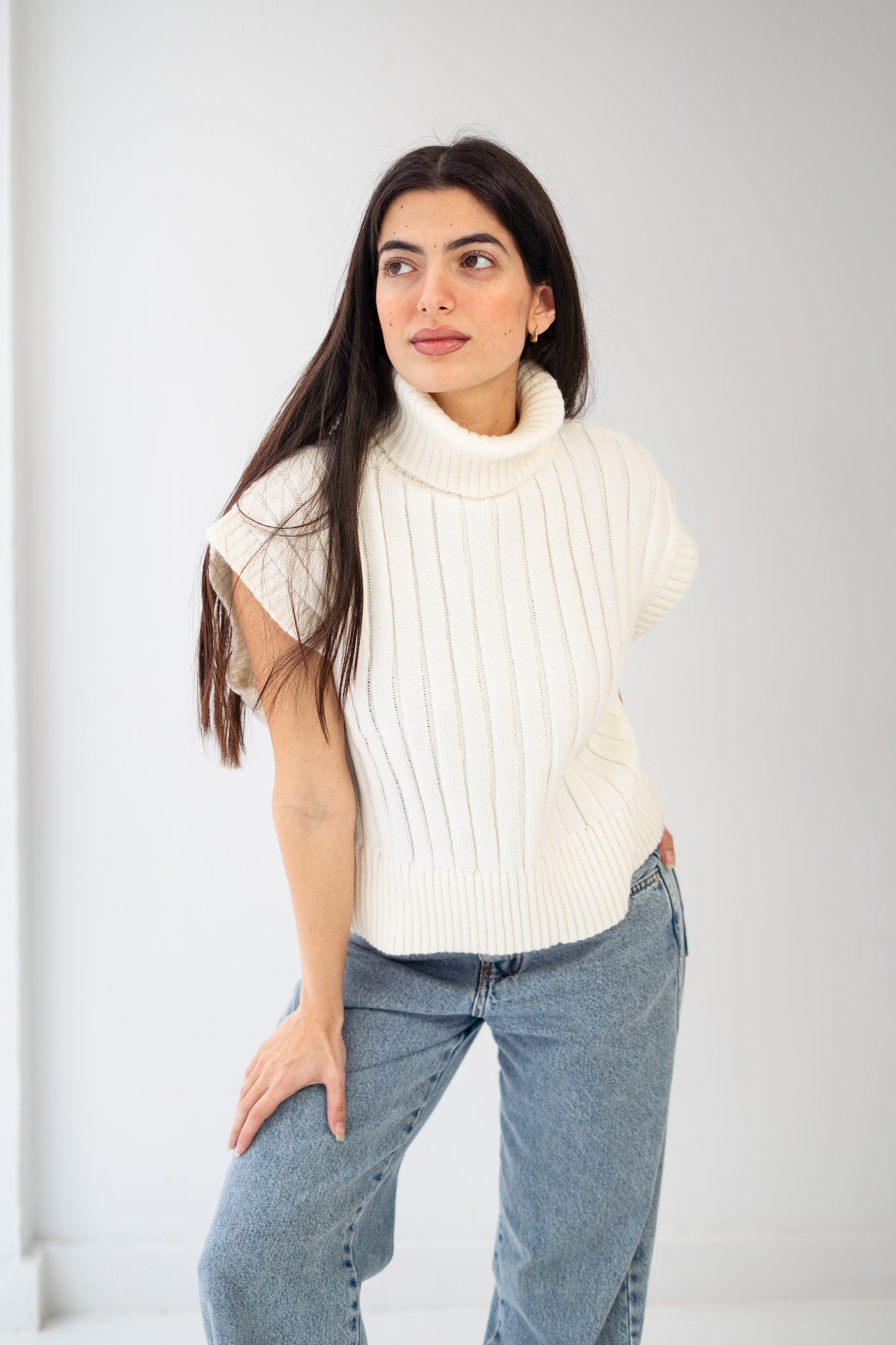 Ecru knit Vest