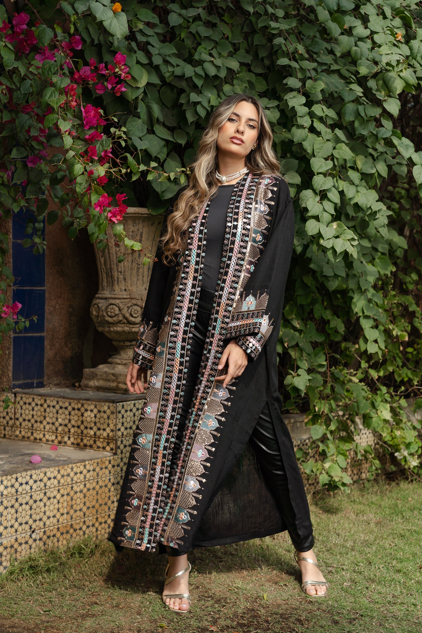 Indian embroidered kaftan in Black