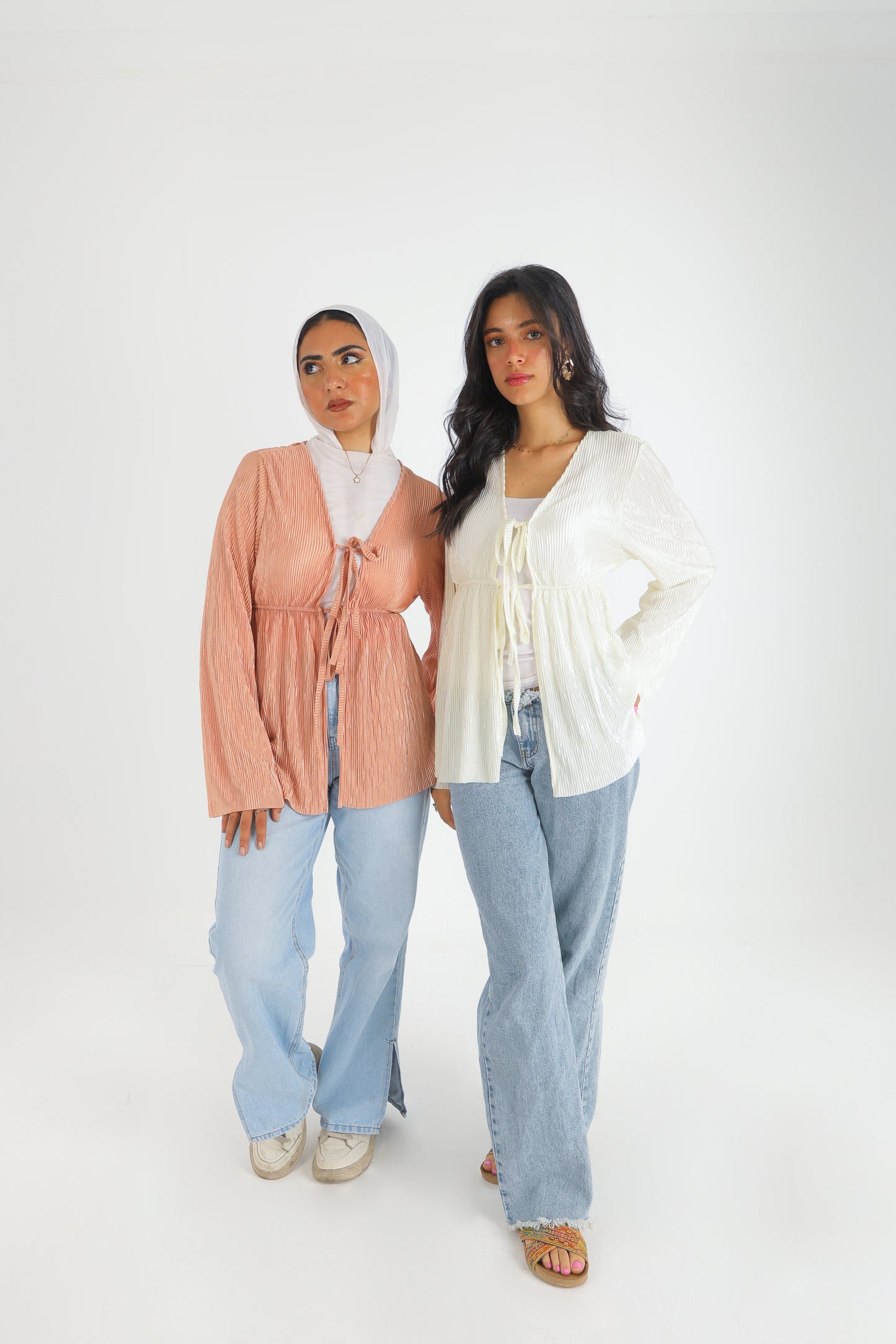 Plissé knot cream top