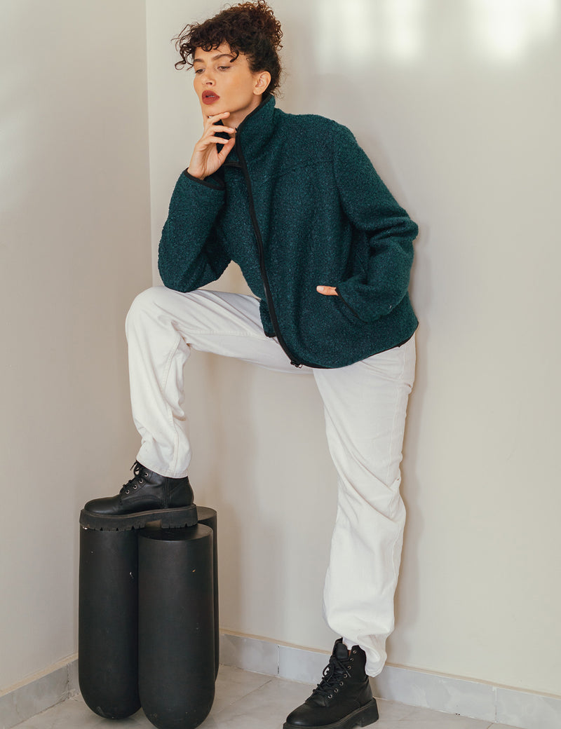 Hoodies & Sweatshirts