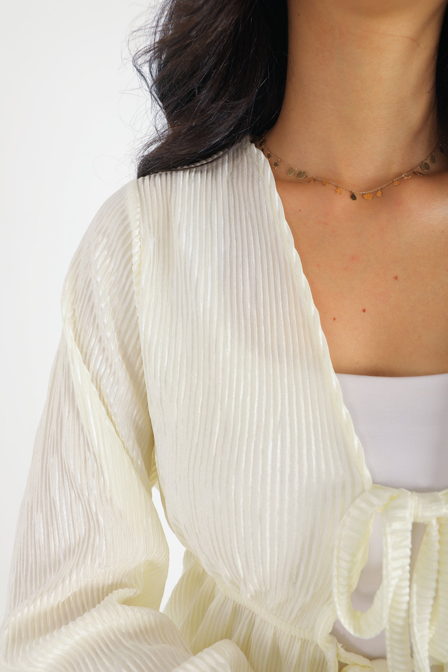 Plissé knot cream top