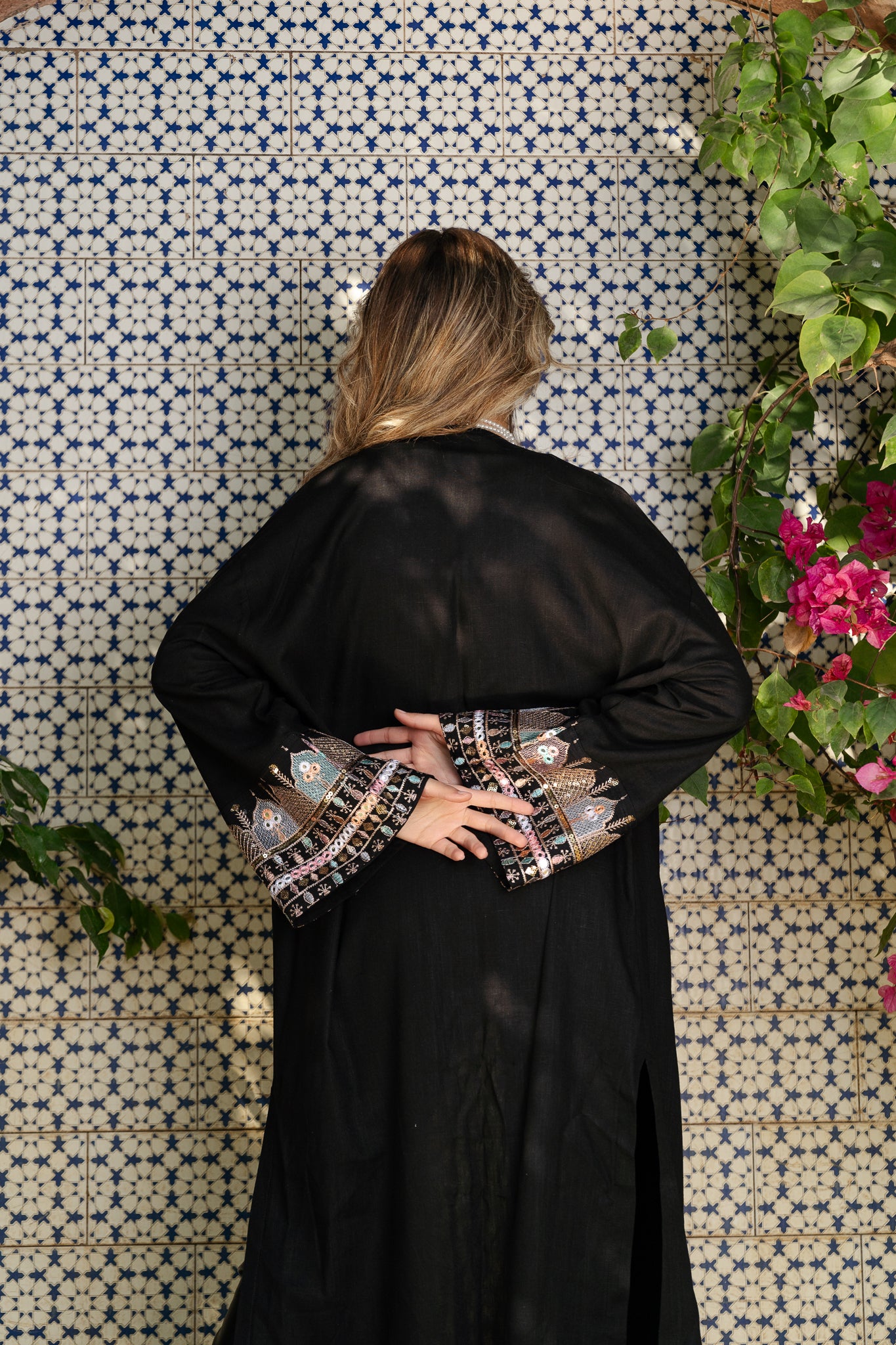 Indian embroidered kaftan in Black