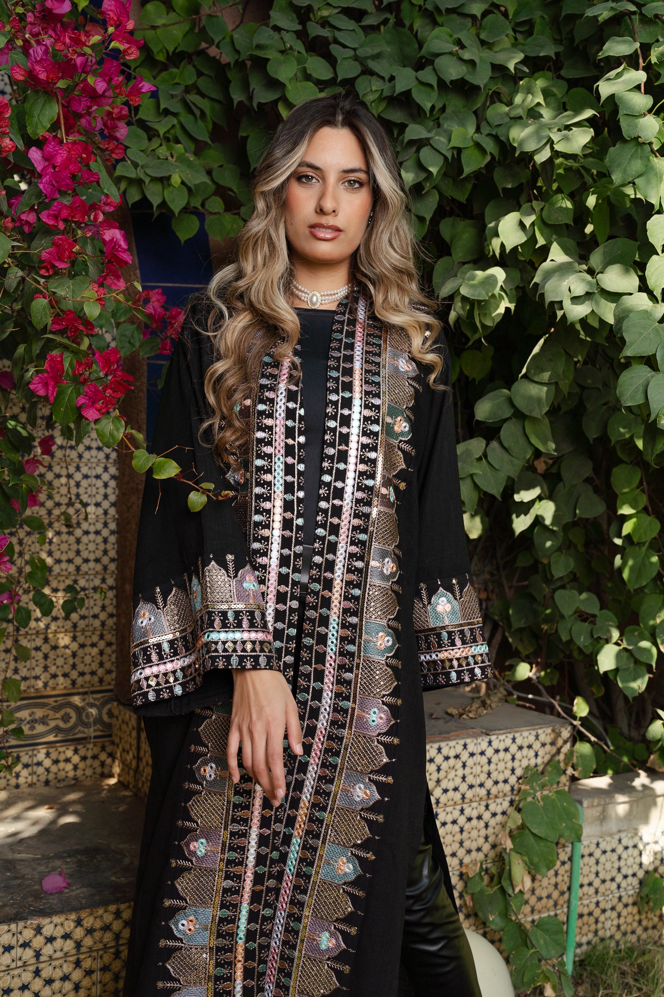Indian embroidered kaftan in Black