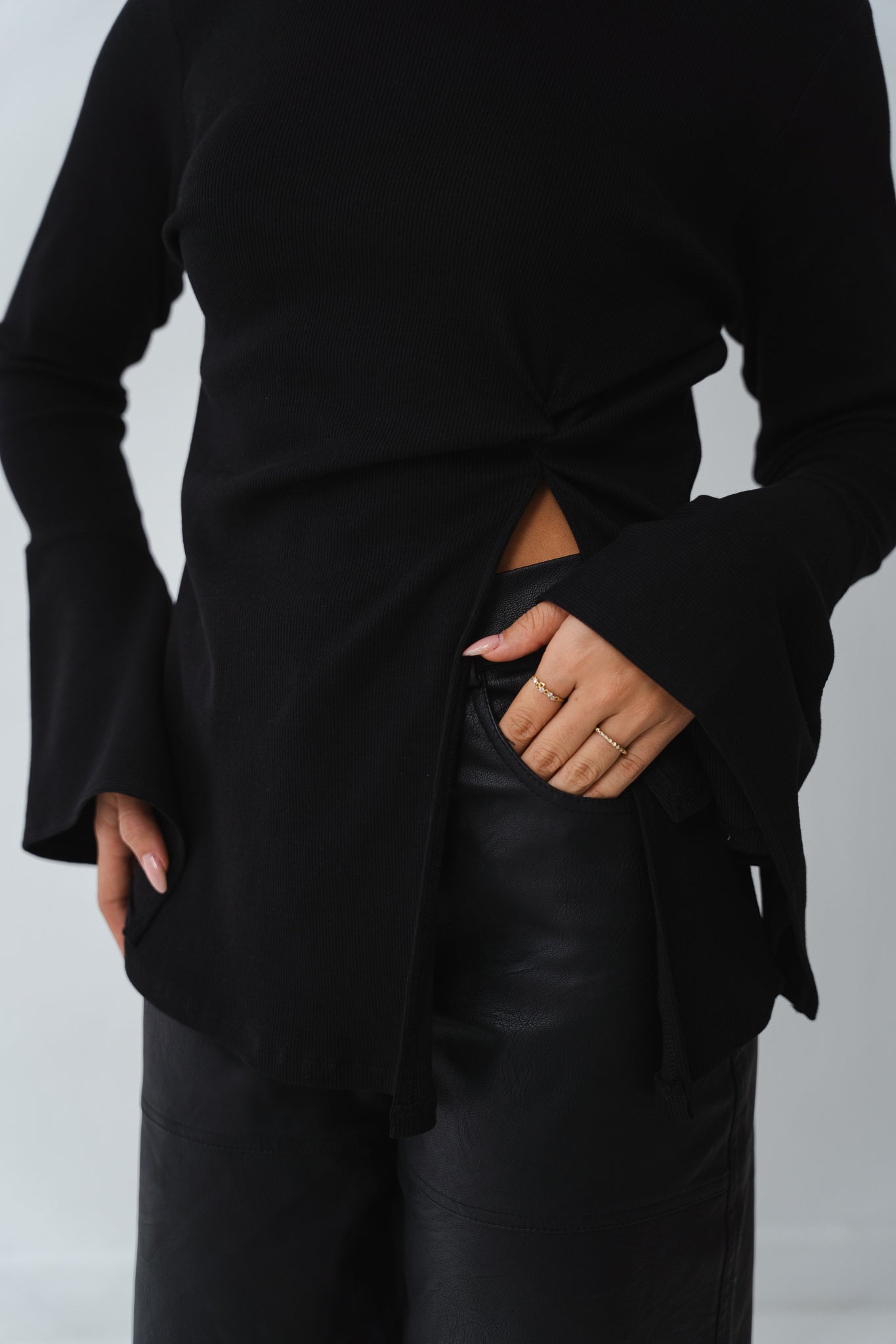 Flare twisted Black Top