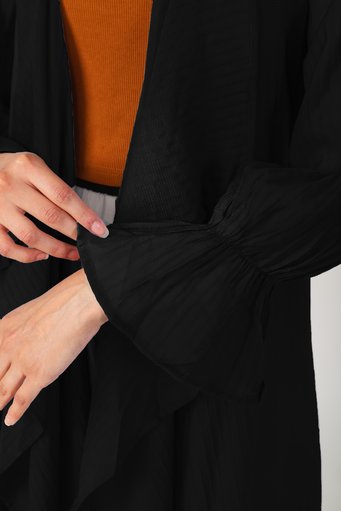 Flowy black Cardigan