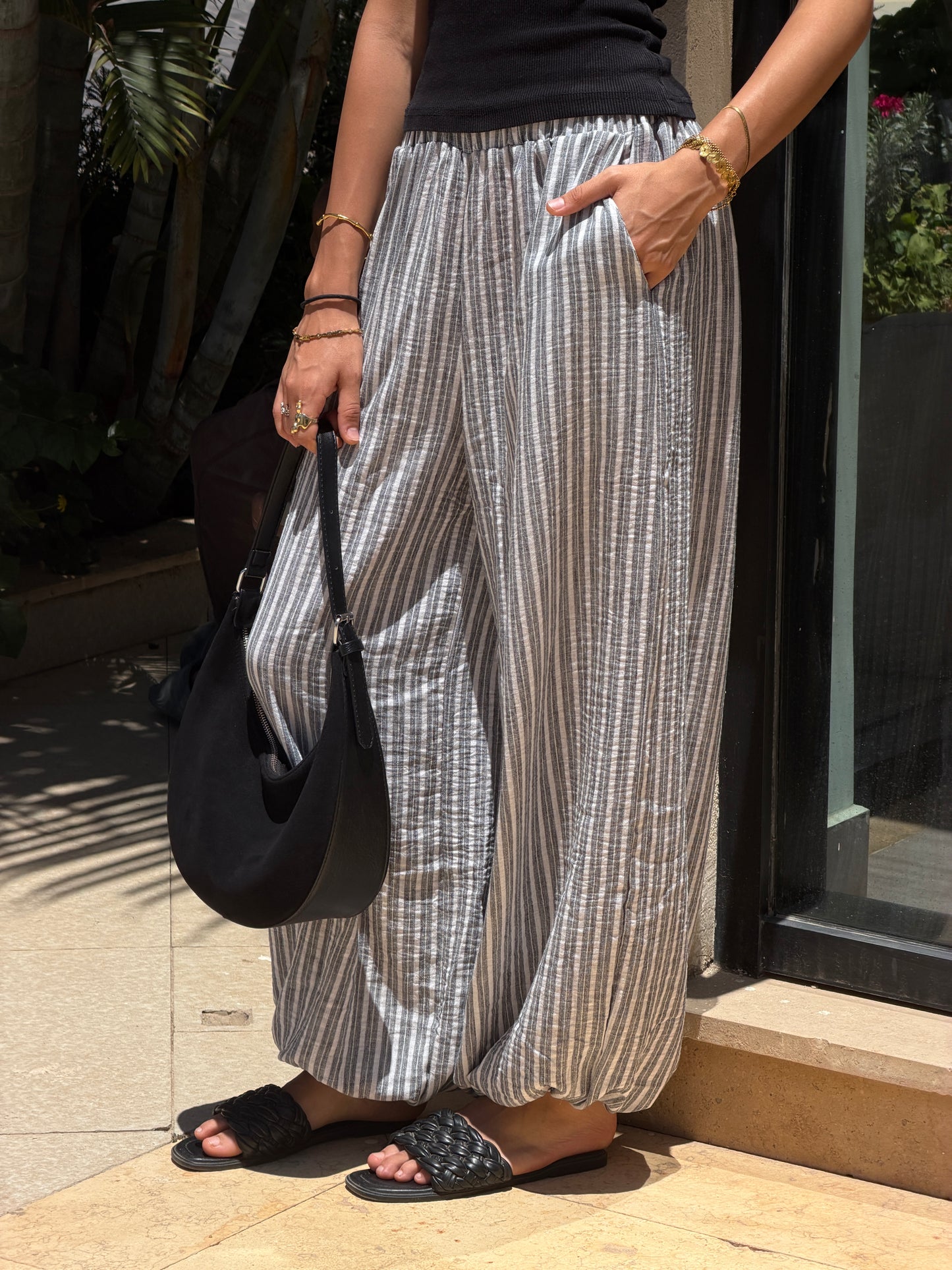 Ballon gray stripes pants