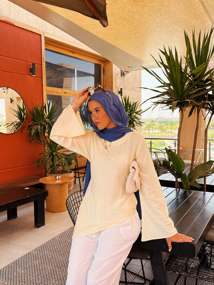 Butter yellow Blossom Top