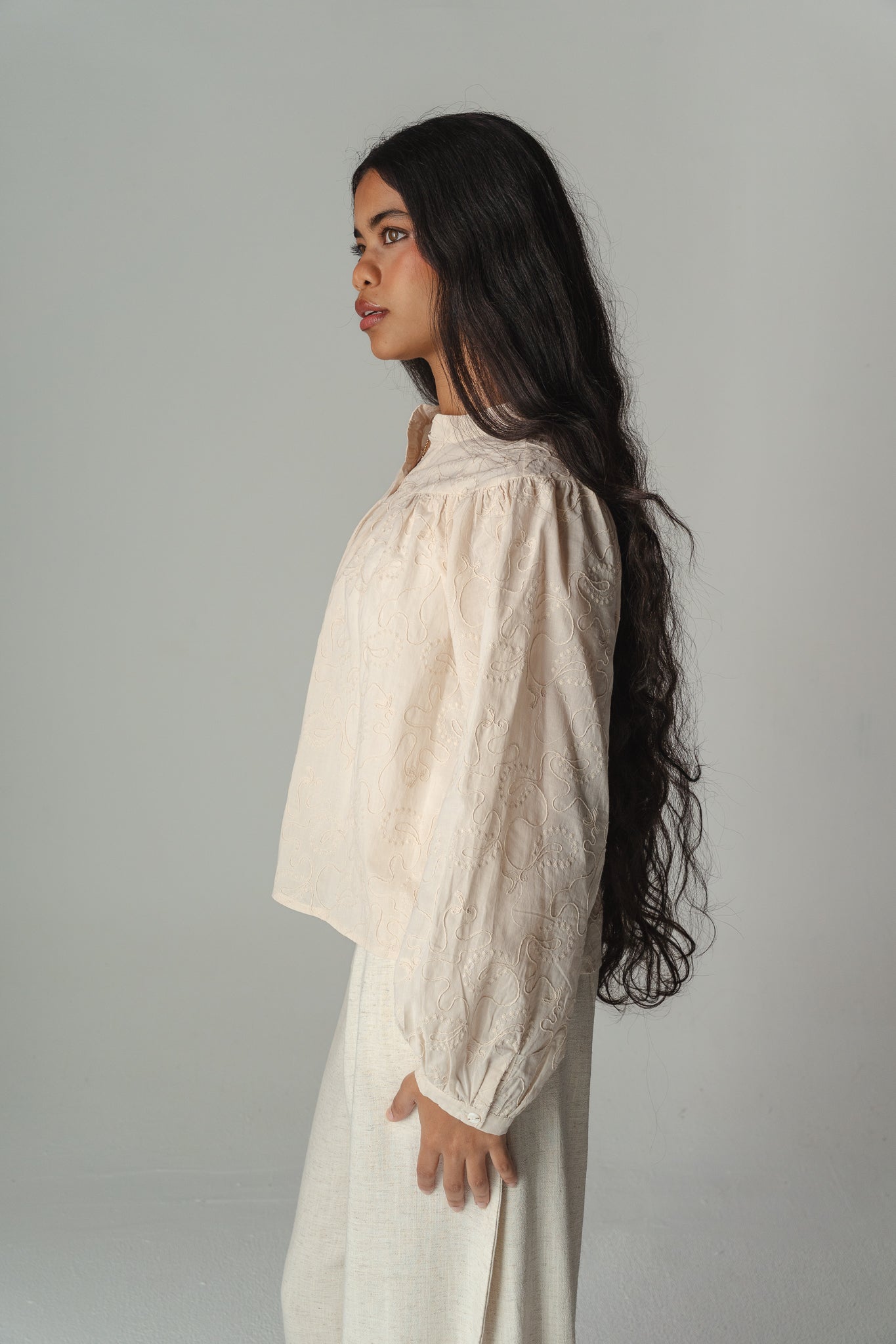 Roselle beige blouse