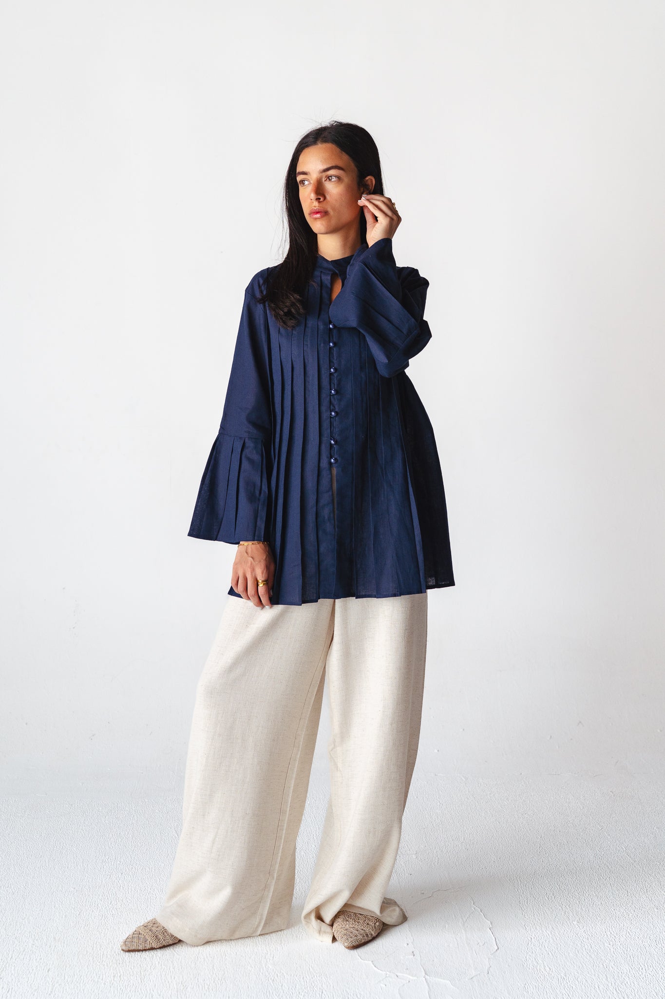 Bloom navy linen shirt