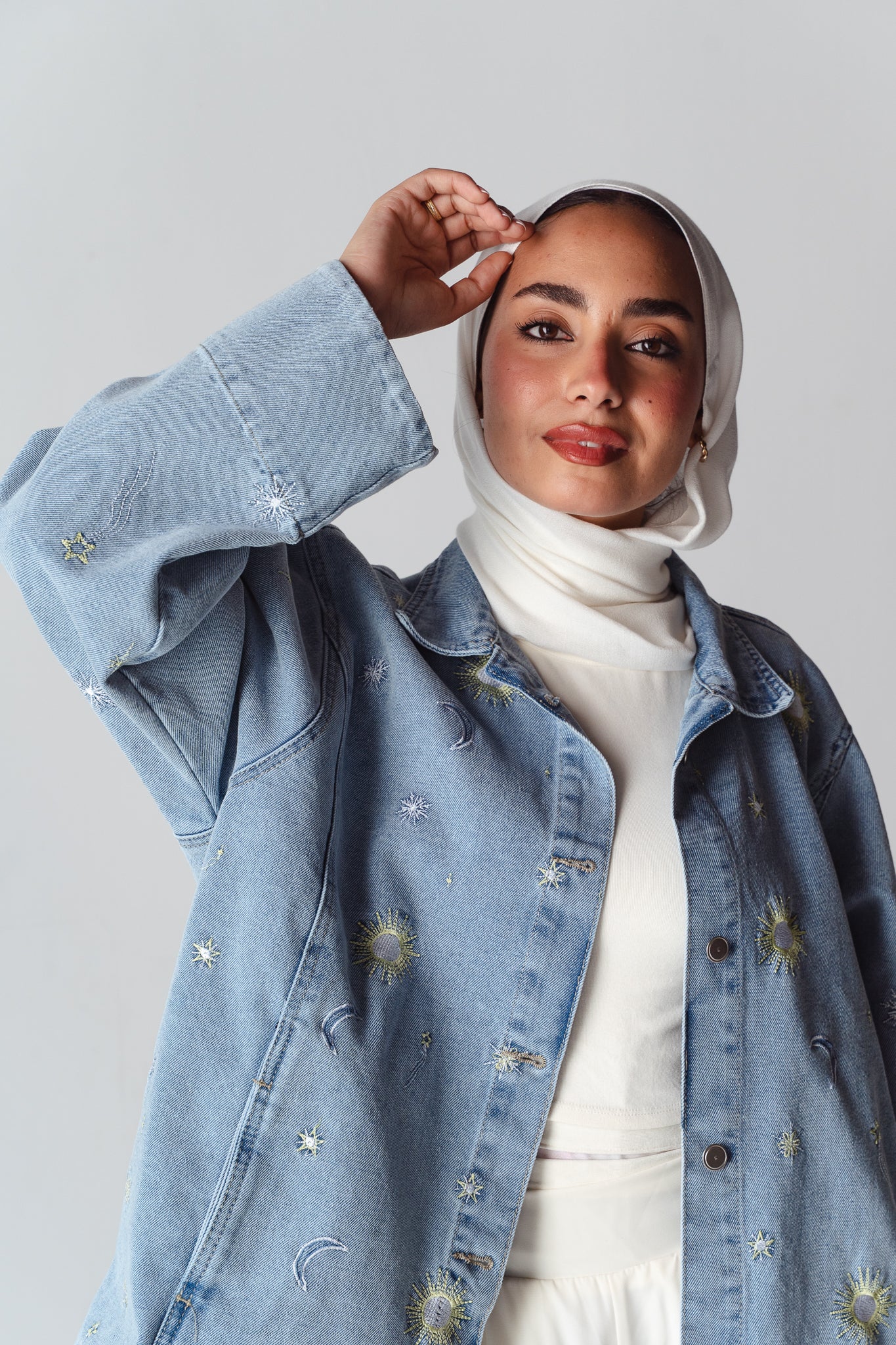 Starry embroidery Light blue denim jacket