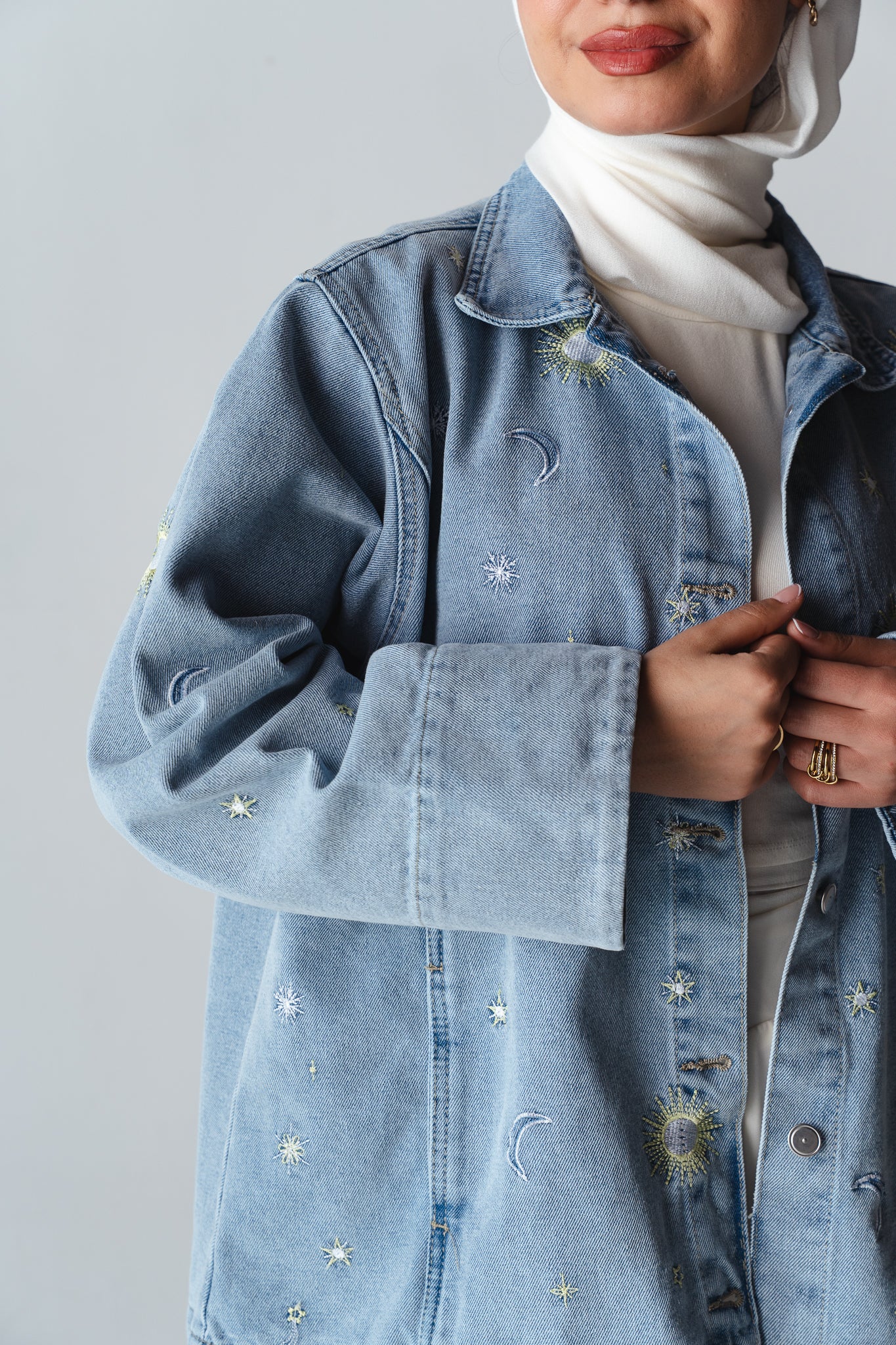 Starry embroidery Light blue denim jacket