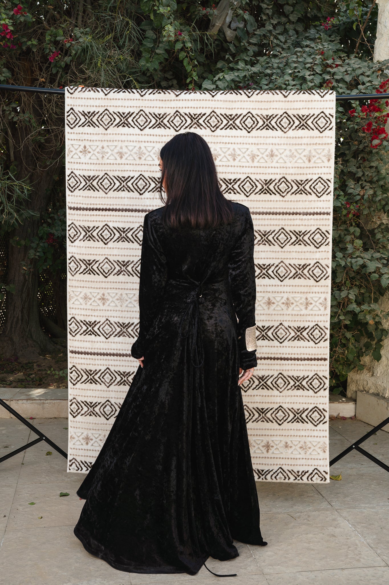 Aura Velvet Black Dress