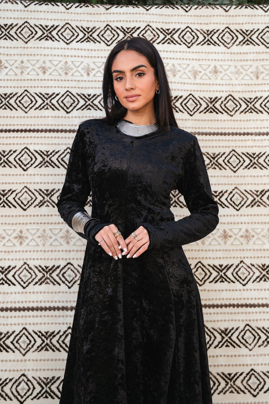 Aura Velvet Black Dress