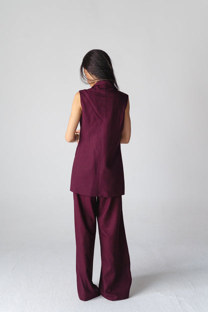 Statement burgundy linen set