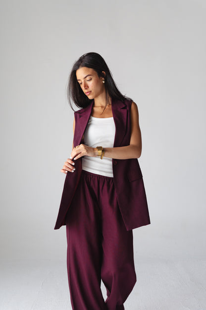 Statement burgundy linen set