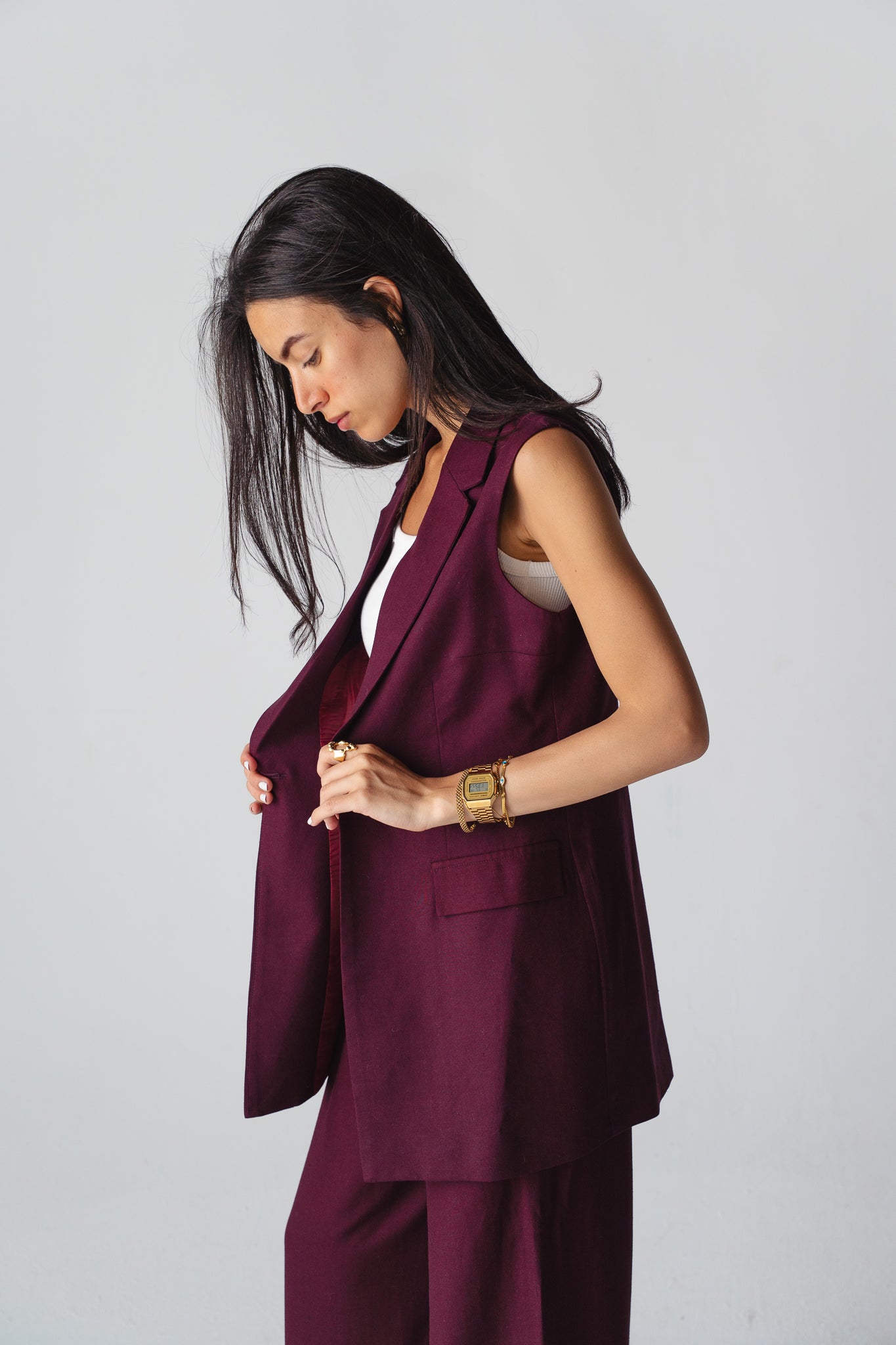 Statement burgundy linen set