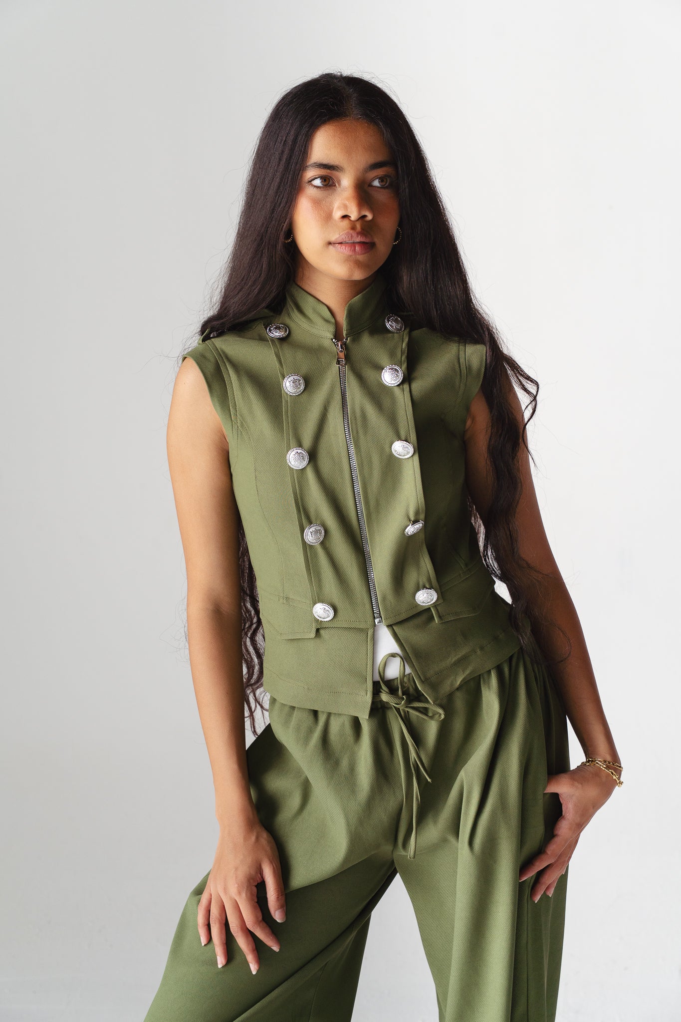 Armada Olive set