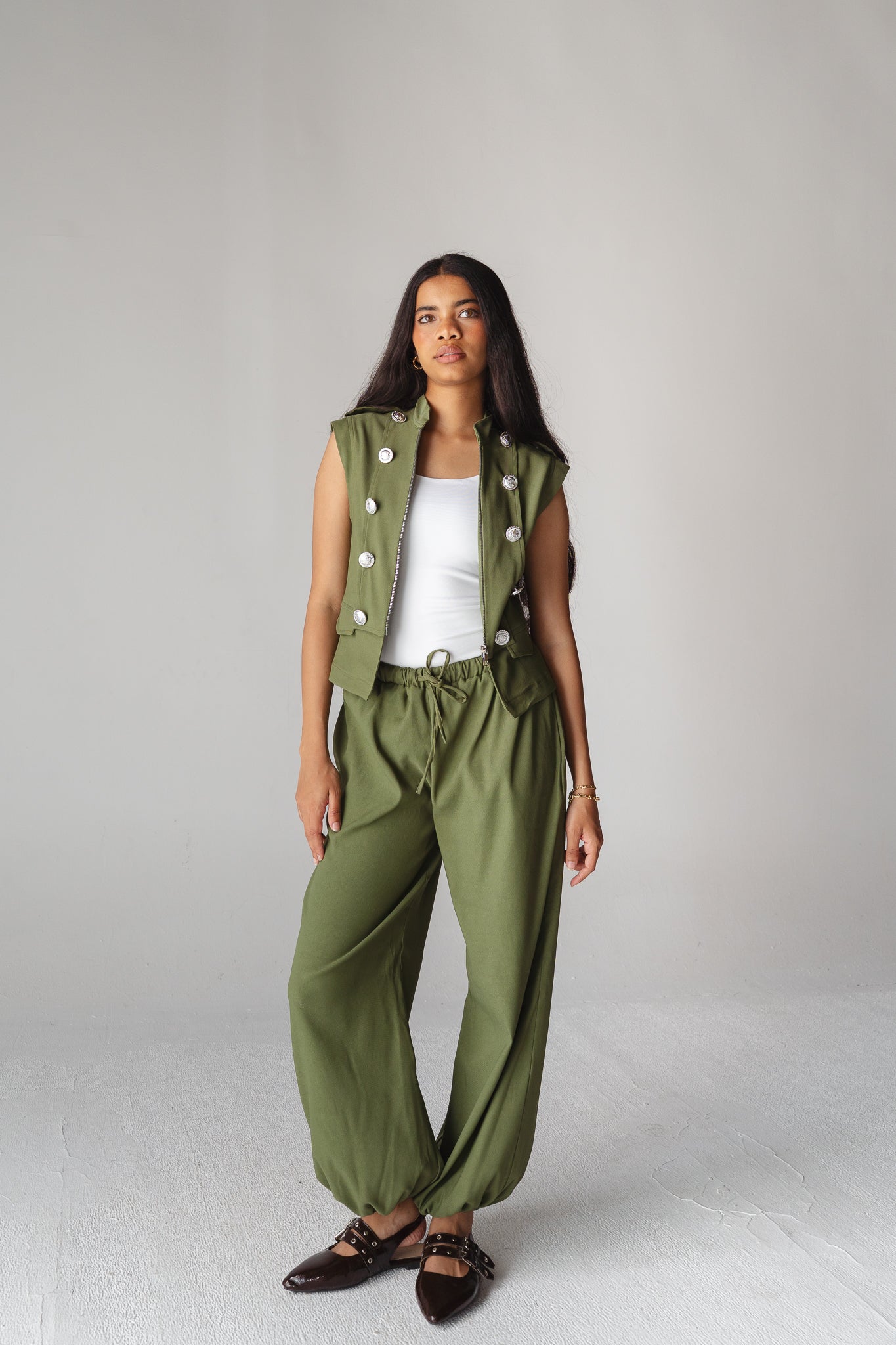 Armada Olive set