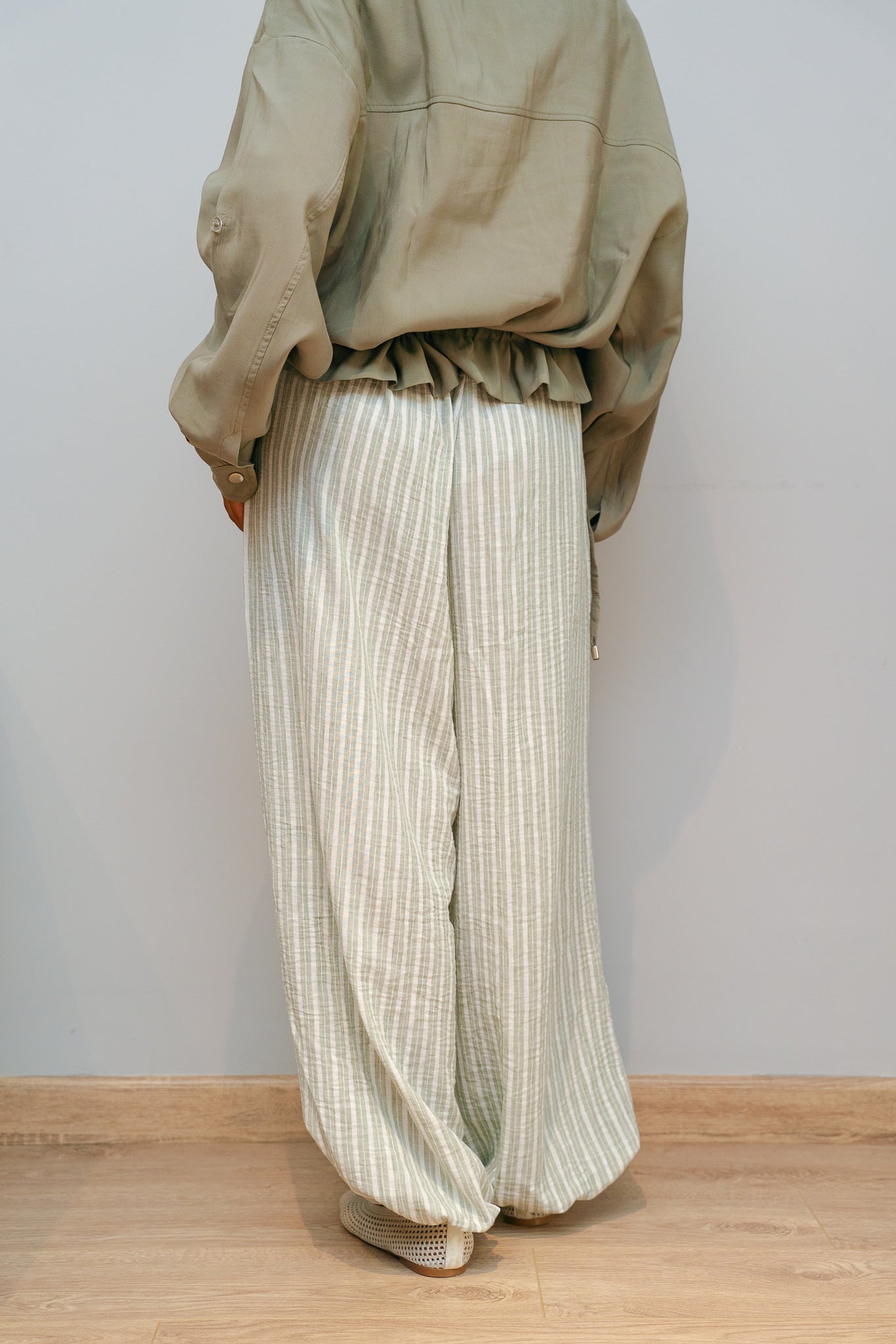 Ballon olive stripes pants