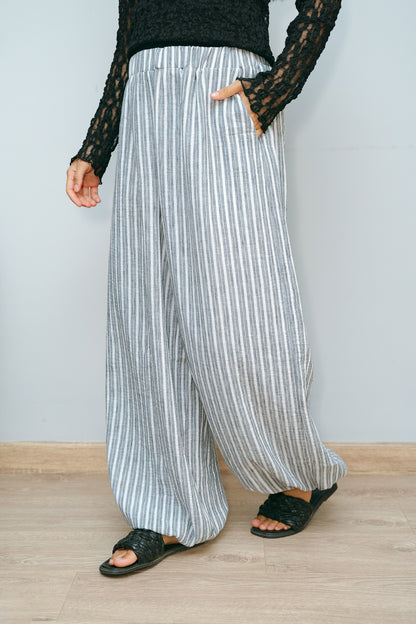 Ballon gray stripes pants