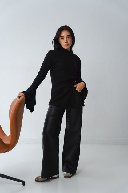 Flare twisted Black Top