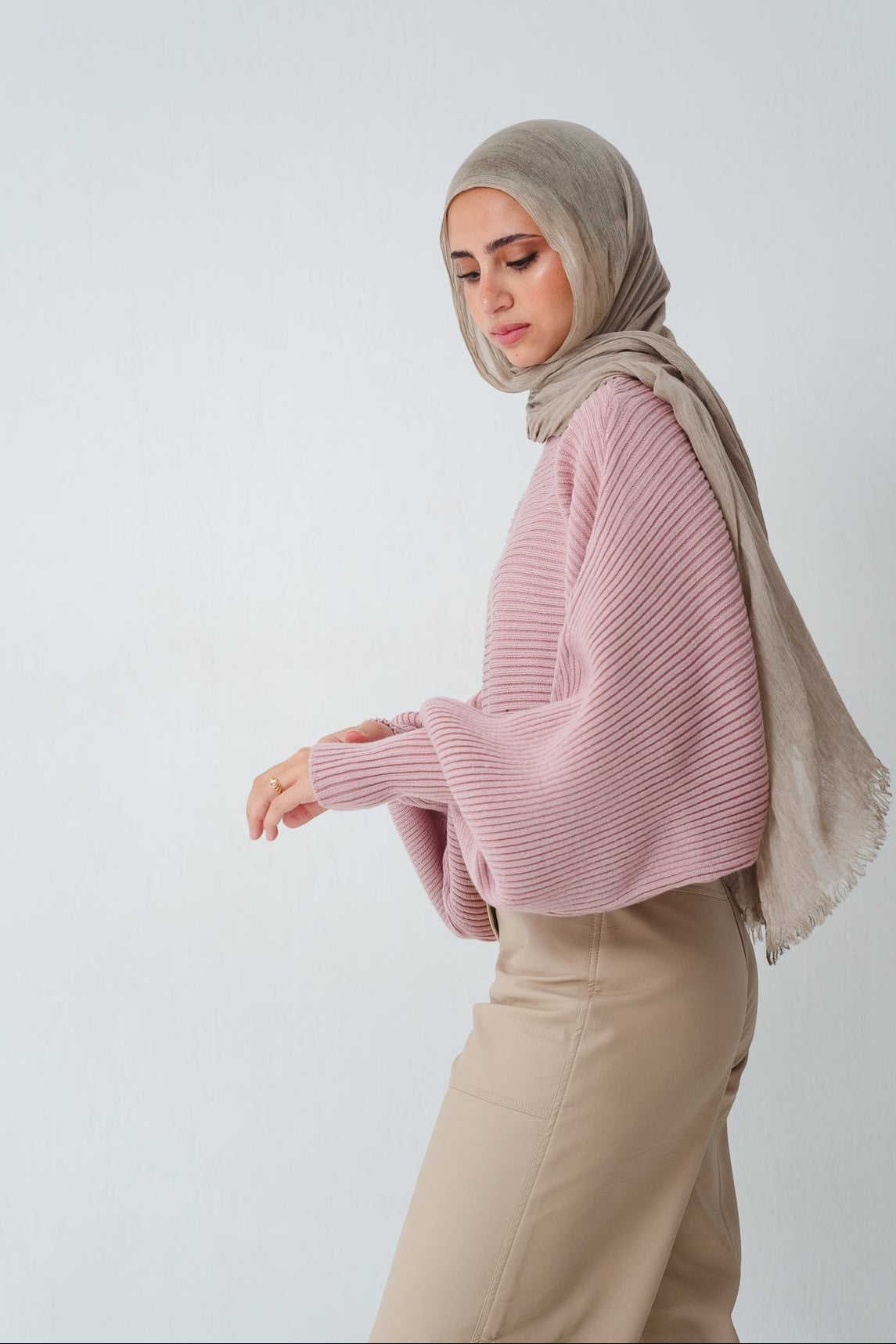 Rose Flutterfly pullover