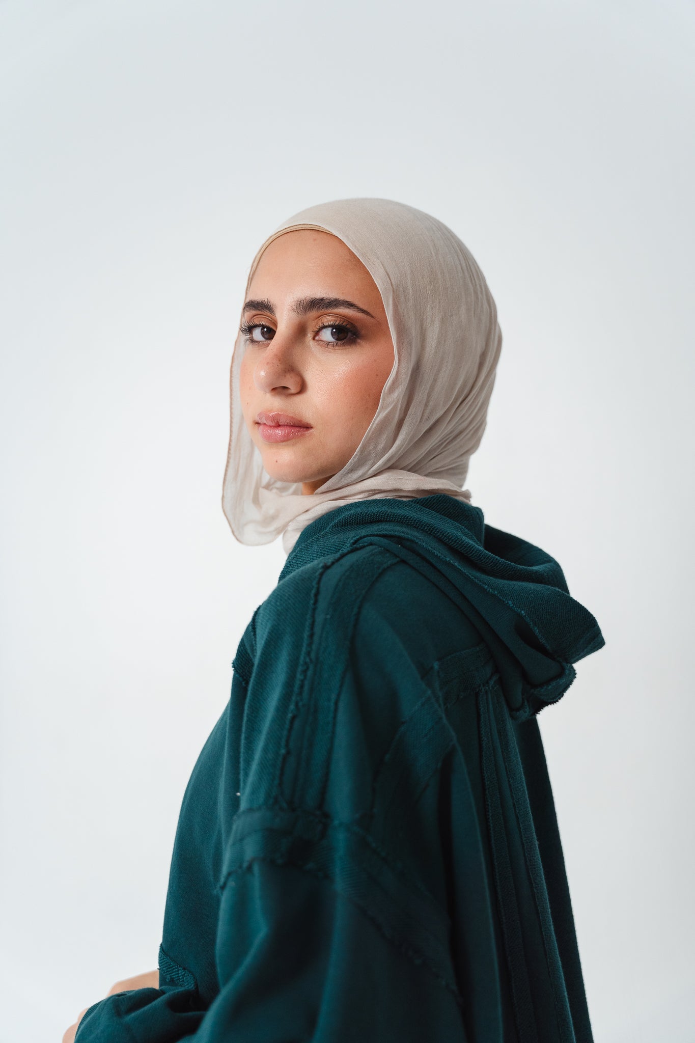 High-low summer hoodie in Emerald green